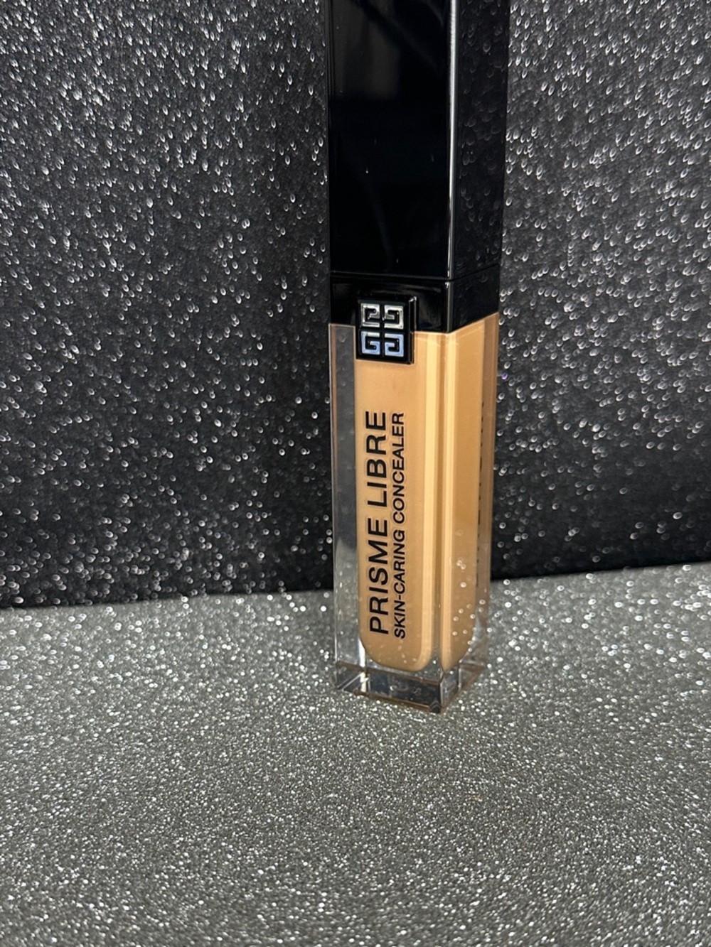 Givenchy Prisme Libre Skin-Caring Concealer Shade N345
